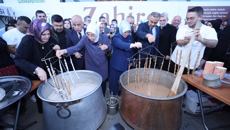 Kahramanmaraşlı vatandaşlar Onikişubat Zahire Festivali’ne akın etti, köklü kültür yaşatıldı